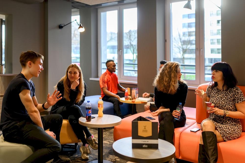 Ostello A&O Warszawa Wola Esterno foto